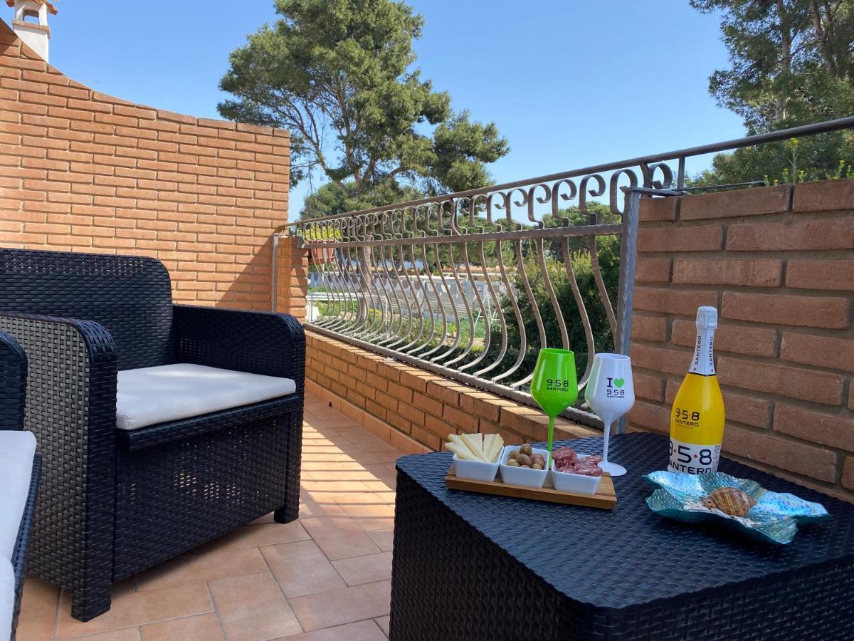 Casita Porto Pino Villa Ngoại thất bức ảnh